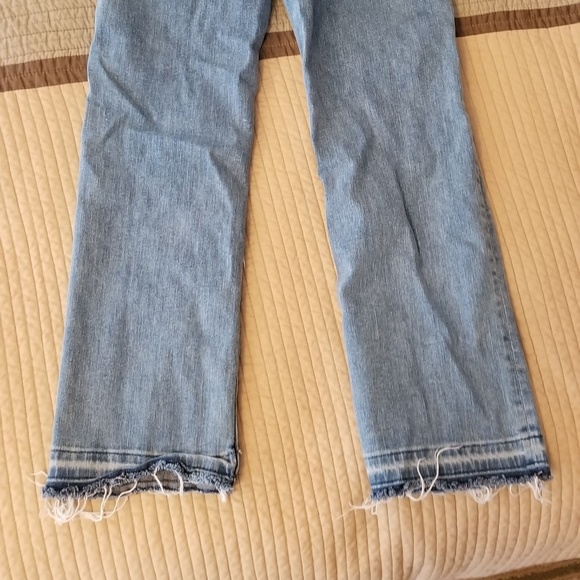 Cropped Jean's - Picture 1 of 5